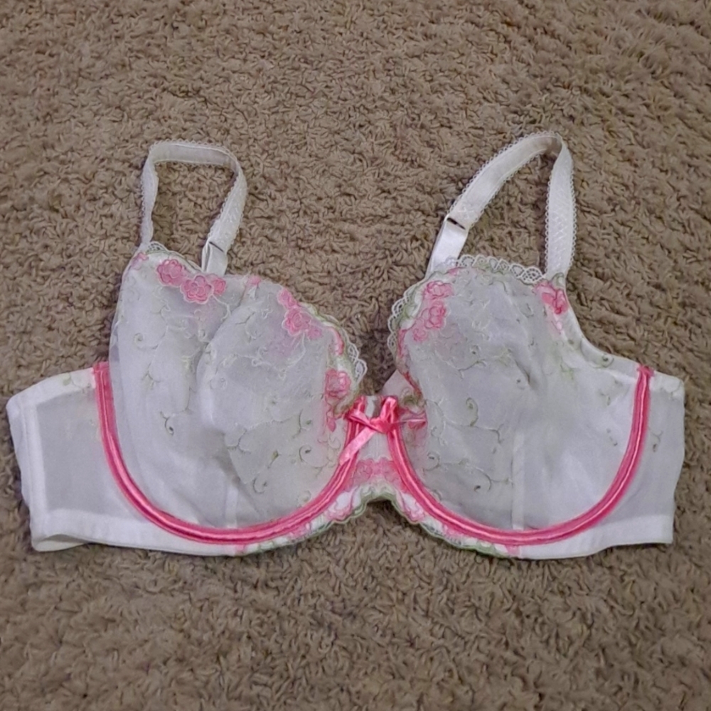 Bra